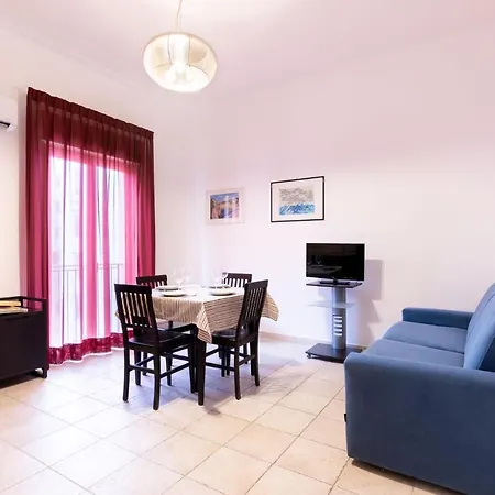 I Tri Aranci Di Piazza Politeama *