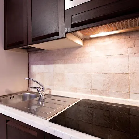 I Tri Aranci Di Piazza Politeama